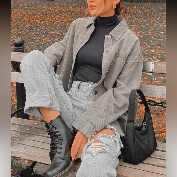 Zara Jackets & Blazers - ZARA • XL - Gray Corduroy Shacket • LIKE NEW! (Jacket) • Size Extra Large